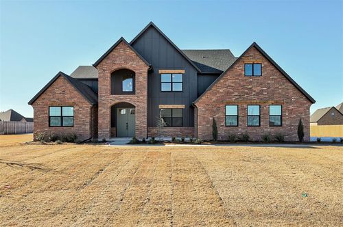 1045 Collis Way, Newcastle, OK, 73065 | Card Image
