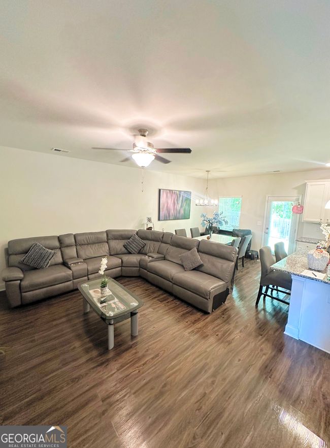 F5 - 11118 Benton Loop, Townhouse with 3 bedrooms, 3 bathrooms and null parking in Covington GA | Image 5