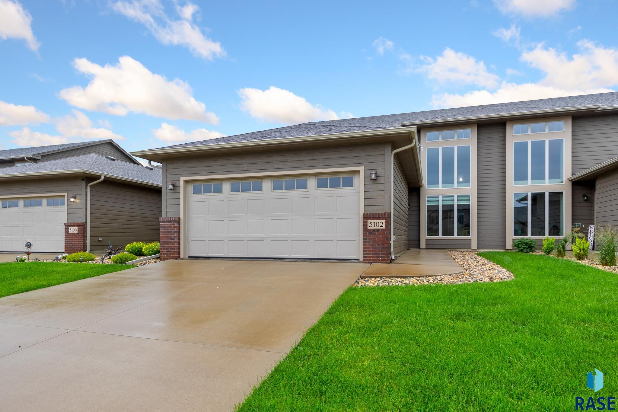 63rd St, Sioux Falls, SD 57108
