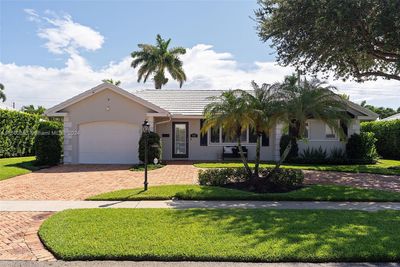 850 Elderberry Way, House other with 3 bedrooms, 2 bathrooms and null parking in Boca Raton FL | Image 3