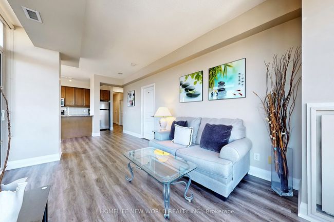 506 - 1 Hurontario St, Condo with 2 bedrooms, 2 bathrooms and null parking in Mississauga ON | Image 10