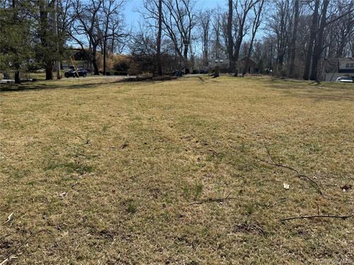 60 Locust Grove Rd, Rhinebeck, NY, 12572-1307 | Card Image