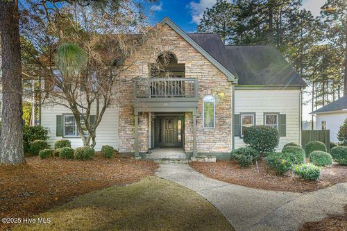 50 Cochrane Castle Cir, Pinehurst, NC, 28374-8388 | Card Image