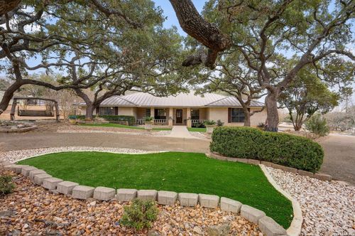 8415 Triple Crown, Fair Oaks Ranch, TX, 78015-4620 | Card Image