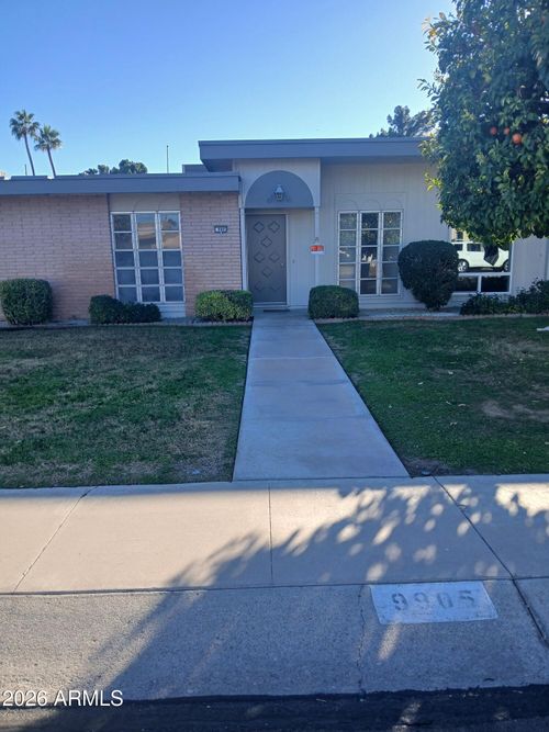 9905 W Hawthorn Dr, Sun City, AZ, 85351-2826 | Card Image