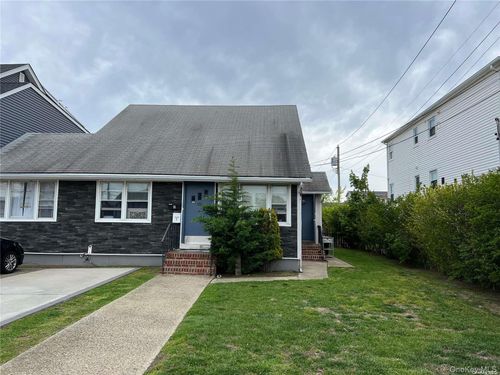 2-126 Radcliffe Rd, Island Park, NY, 11558-1409 | Card Image