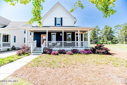 200 Manning Sq, Southern Pines, NC, 28387-5071 | Card Image
