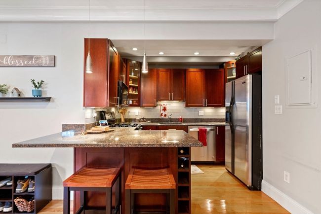 APT-102 - 120 W 7 Th St, Condo with 1 bedrooms, 2 bathrooms and 1 parking in Boston MA | Image 9