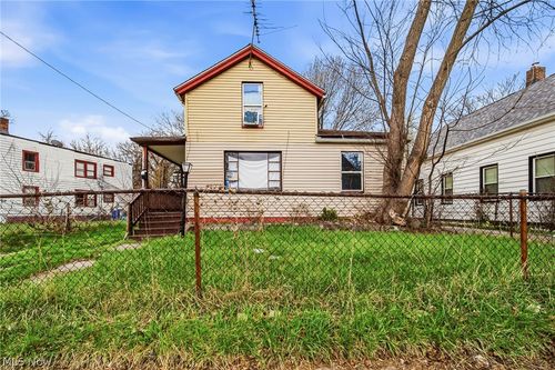 798 E 100th St, Cleveland, OH, 44108-2106 | Card Image