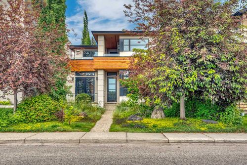 2008 38 Ave Sw, Calgary, AB, T2T2K4 | Card Image