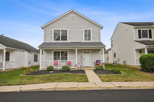 7749 Lantana Ave, Blacklick, OH, 43004-8064 | Card Image