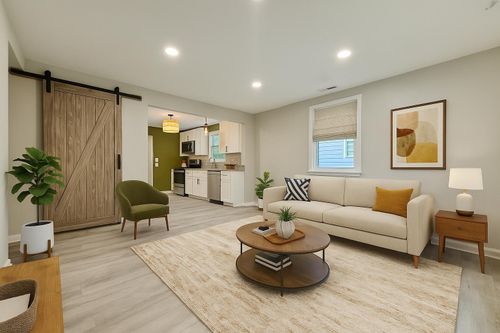 2604 Aspen Dr, Nashville, TN, 37208-1219 | Card Image