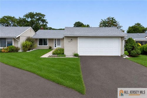 21b-21 Celtis Plz, Monroe, NJ, 08831 | Card Image