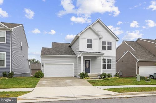 101 Coolidge Ave, RANSON, WV, 25438-4529 | Card Image