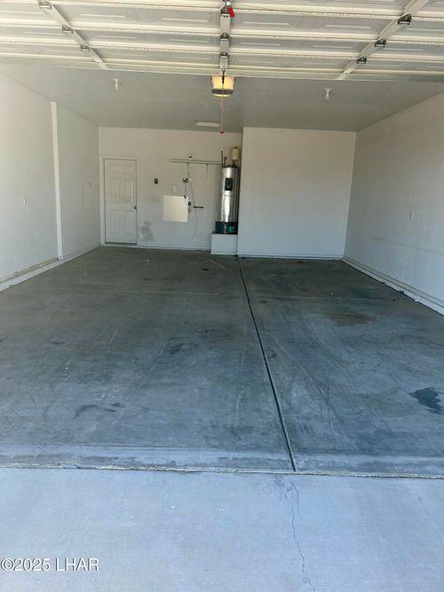 1976 Folzman Dr, Lake Havasu City, AZ, 86404-9530 | Card Image