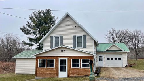 752 S Woods Rd, Brushton, NY, 12916-4015 | Card Image