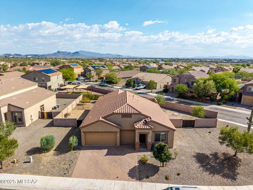 11077 W Cardium Lane, Marana, AZ, 85658 | Card Image