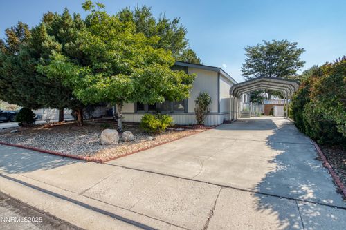 1143 Fleetwood Ave, Carson City, NV, 89701-7517 | Card Image