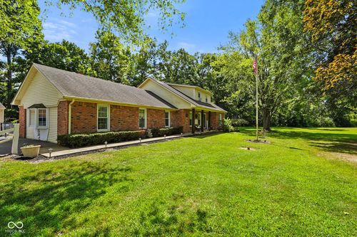 2195 Avon Ave, Avon, IN, 46123-6324 | Card Image