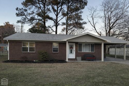 1102 Estelle St, Lake City, AR, 72437-9590 | Card Image