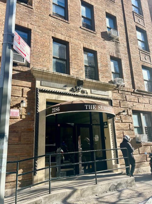 5k-2186 Cruger Avenue, New York, NY, 10462 | Card Image