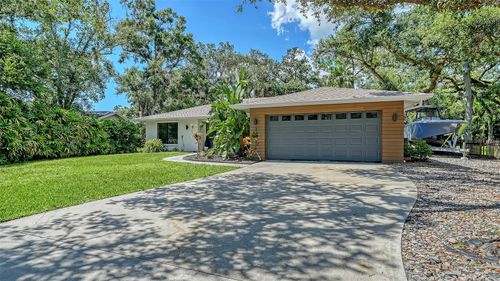 2707 Greendale Dr, SARASOTA, FL, 34232-3737 | Card Image