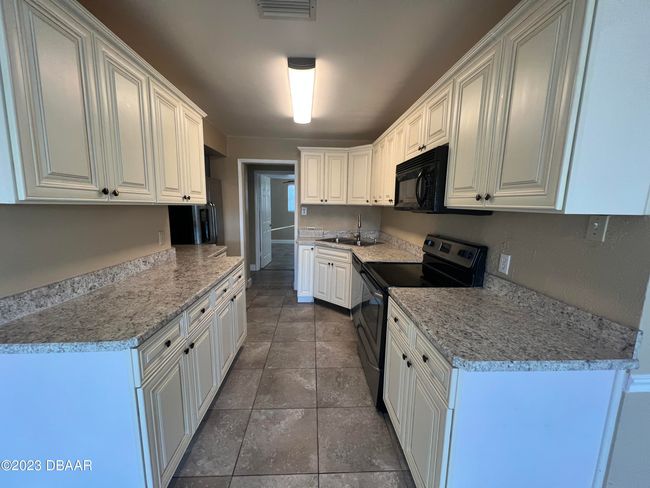 151 Roberta Rd, House other with 3 bedrooms, 2 bathrooms and null parking in ORMOND BEACH FL | Image 7