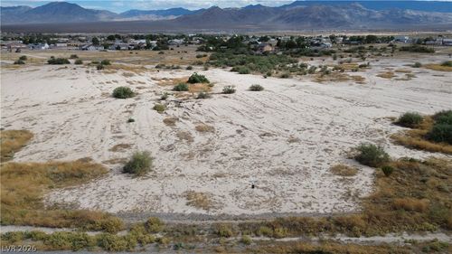 3600 Falcon St, Pahrump, NV, 89048 | Card Image