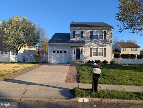 4 Tether Cir, Deptford, NJ, 08096-6835 | Card Image
