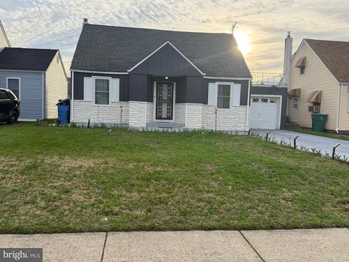 711 Veterans Hwy, BRISTOL, PA, 19007-2506 | Card Image