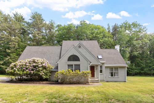 11 Rebecca Rd, Ogunquit, ME, 03907-3134 | Card Image