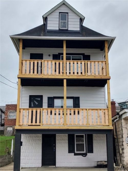 535 Grant Ave, Heidelberg, PA, 15106-3918 | Card Image