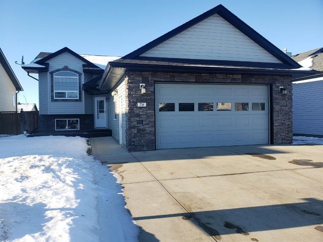 78 Lakeway Blvd, House detached with 4 bedrooms, 3 bathrooms and 5 parking in Sylvan Lake AB | Image 19