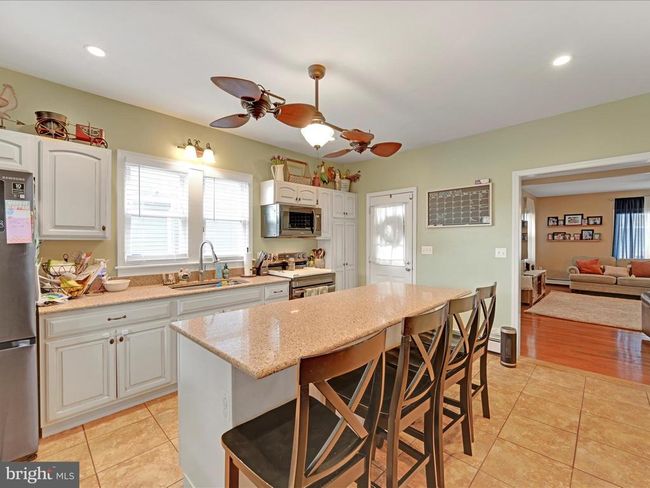 547 E Main St, House other with 4 bedrooms, 3 bathrooms and null parking in HEGINS PA | Image 19