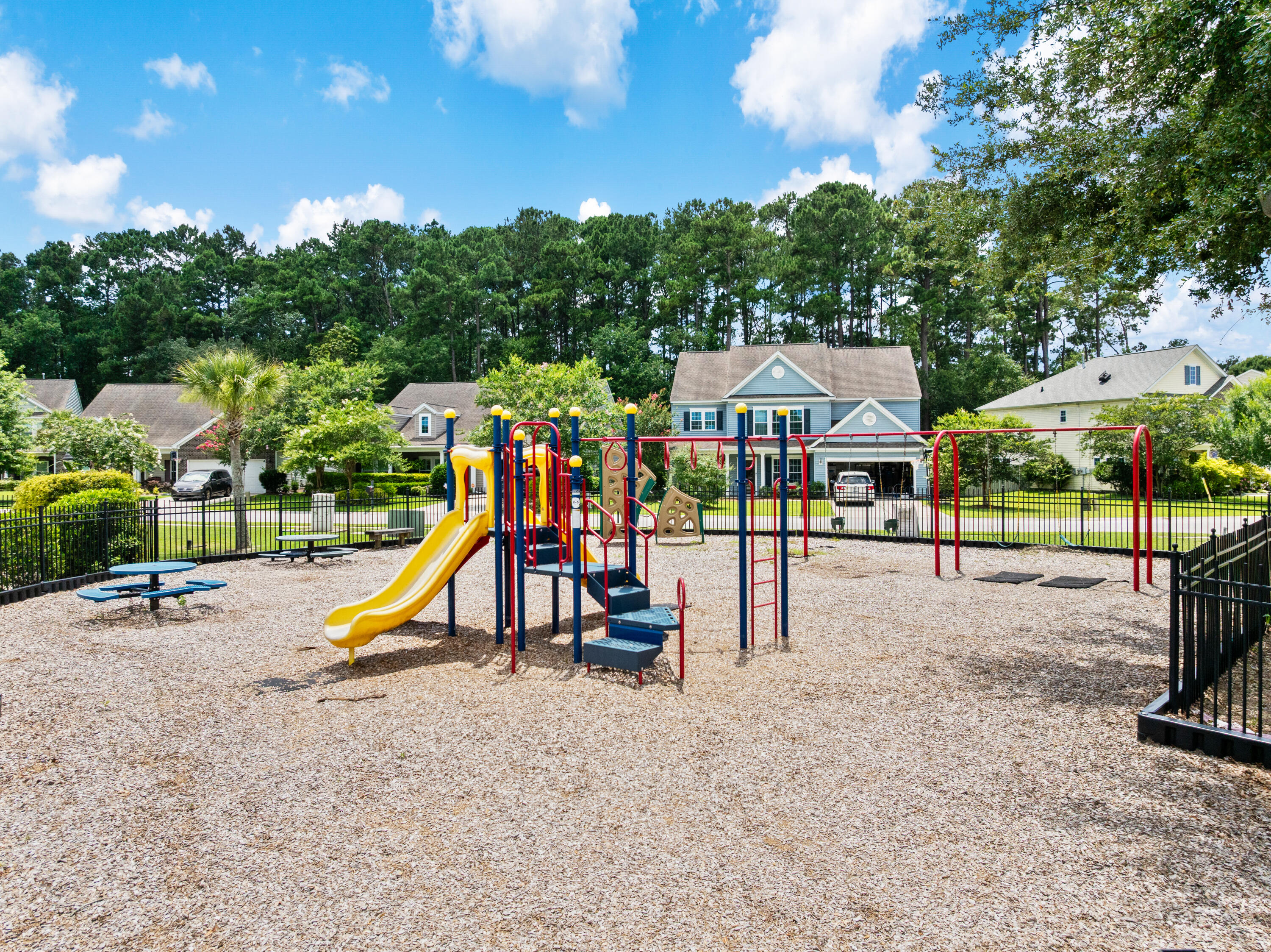 Residential in Hanahan 5