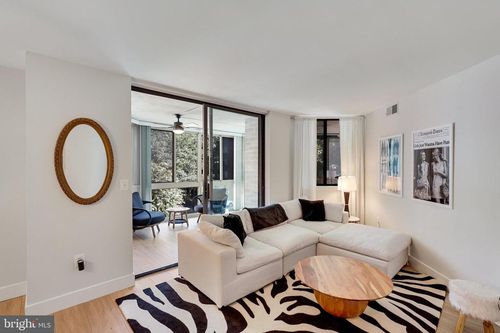 311-1001 N Vermont St, ARLINGTON, VA, 22201-4765 | Card Image