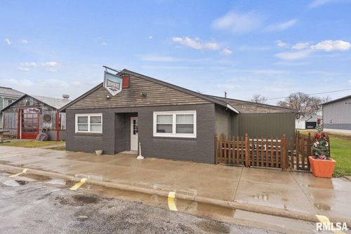 116 Main St, Bennett, IA, 52721-7709 | Card Image