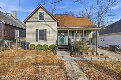 709 Watauga Ave, Knoxville, TN, 37917-3632 | Card Image