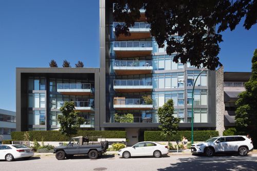 1553 W 8th Ave, Vancouver, BC, V6J1T5 | Card Image