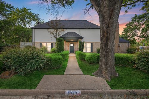 6903 Vinewood Cir, Houston, TX, 77088-6511 | Card Image