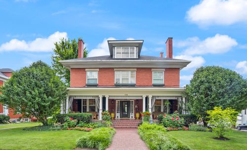 102 Lexington Ave, Danville, KY, 40422-1518 | Card Image