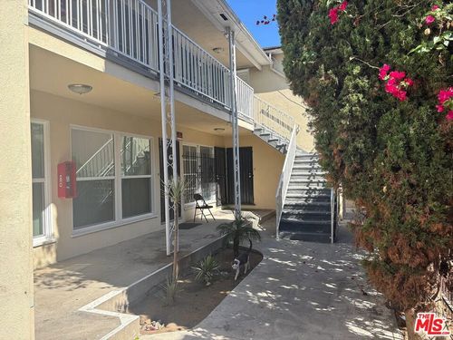 apt-5-4131 Palmwood Dr, Los Angeles, CA, 90008-2360 | Card Image