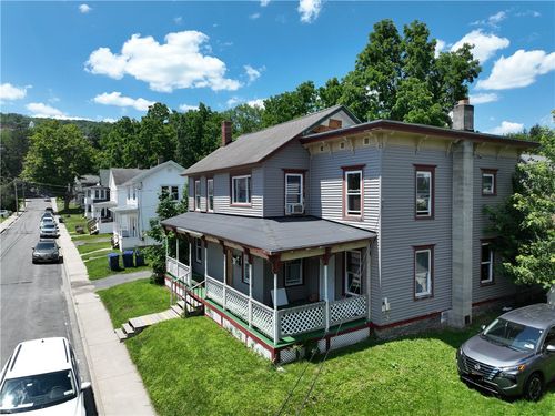 6 Columbia St, Oneonta, NY, 13820-1710 | Card Image