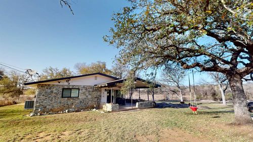 160 Lake Shore Dr, Horseshoe Bay, TX, 78657-7126 | Card Image