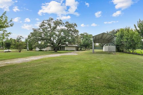 17330 Wellborne Rd, Pearland, TX, 77584-2660 | Card Image