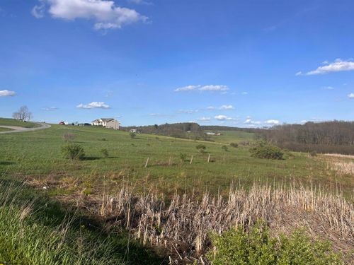 34 Meadow Lark Dr, Bruceton Mills, WV, 26525-7382 | Card Image