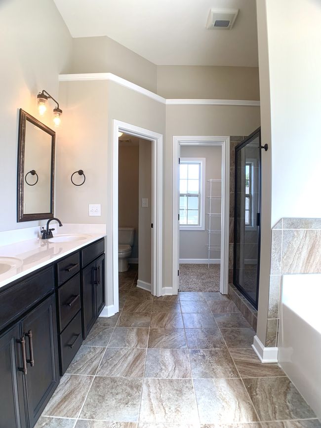 1734 Ellie Piper Cir, House other with 4 bedrooms, 3 bathrooms and 2 parking in Clarksville TN | Image 23