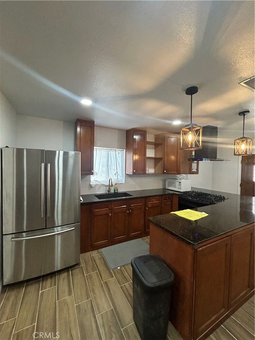 35862 Rabbit Springs Rd, Lucerne Valley, CA, 92356-8804 | Card Image