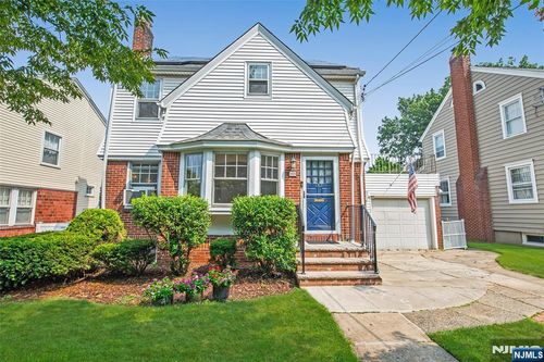 168 Whittle Ave, Bloomfield, NJ, 07003-4525 | Card Image