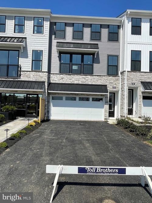 103 Brianna Ct, CHALFONT, PA, 18914 | Card Image